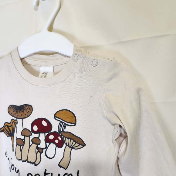 H&M long sleeve mushroon shirt - Picture 3 of 6